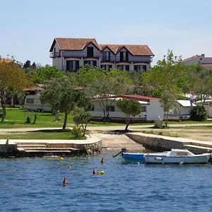 Couette-café Hollywood, Sveti Petar (Zadar)